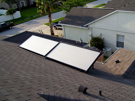 Solene-Solar-Hot-Water-System-with-Panel-Tilt-Kit