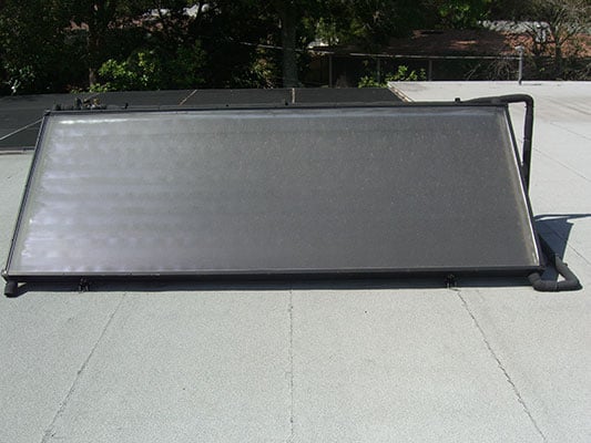 Solene-Sollar-Hot-Water-panel-tilted-on-flat-roof